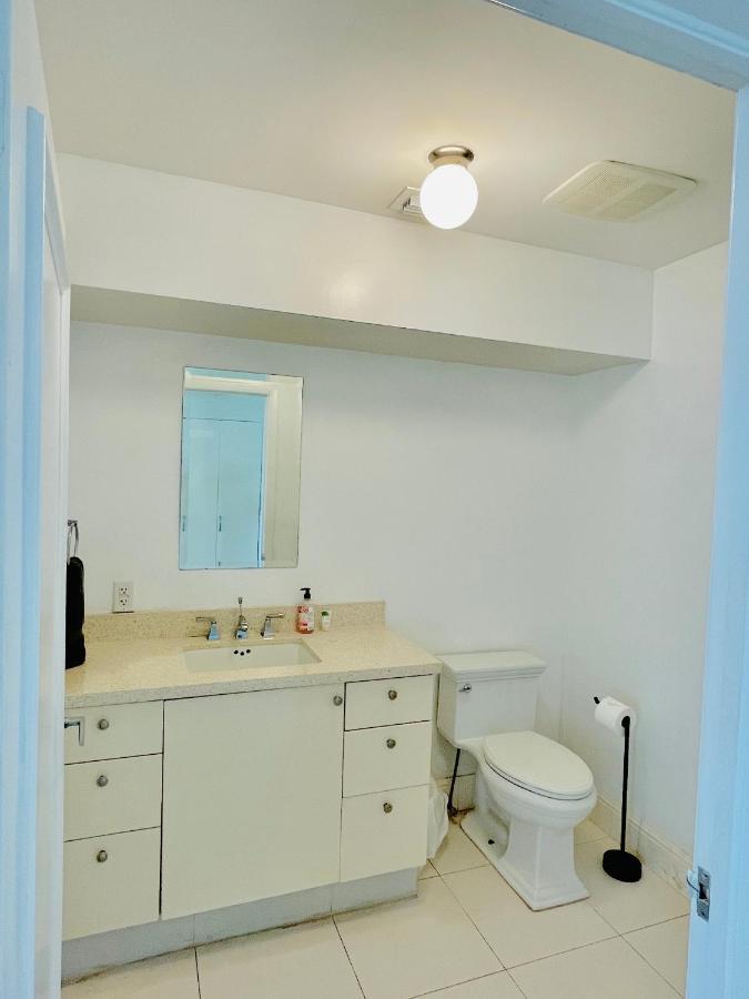 Beachfront Apt In Carlyle Hotel On Ocean Drive Miami Beach Exterior photo